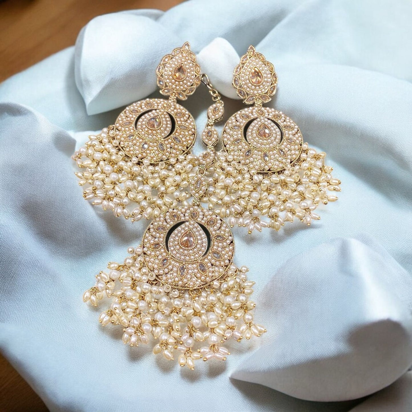 Pakistani/Indian big Mang tikka and Earrings/oversized tikka/jewellery/punjabi tika/jadau tikka/chandlerearrings /StatementEarrings/Earrings