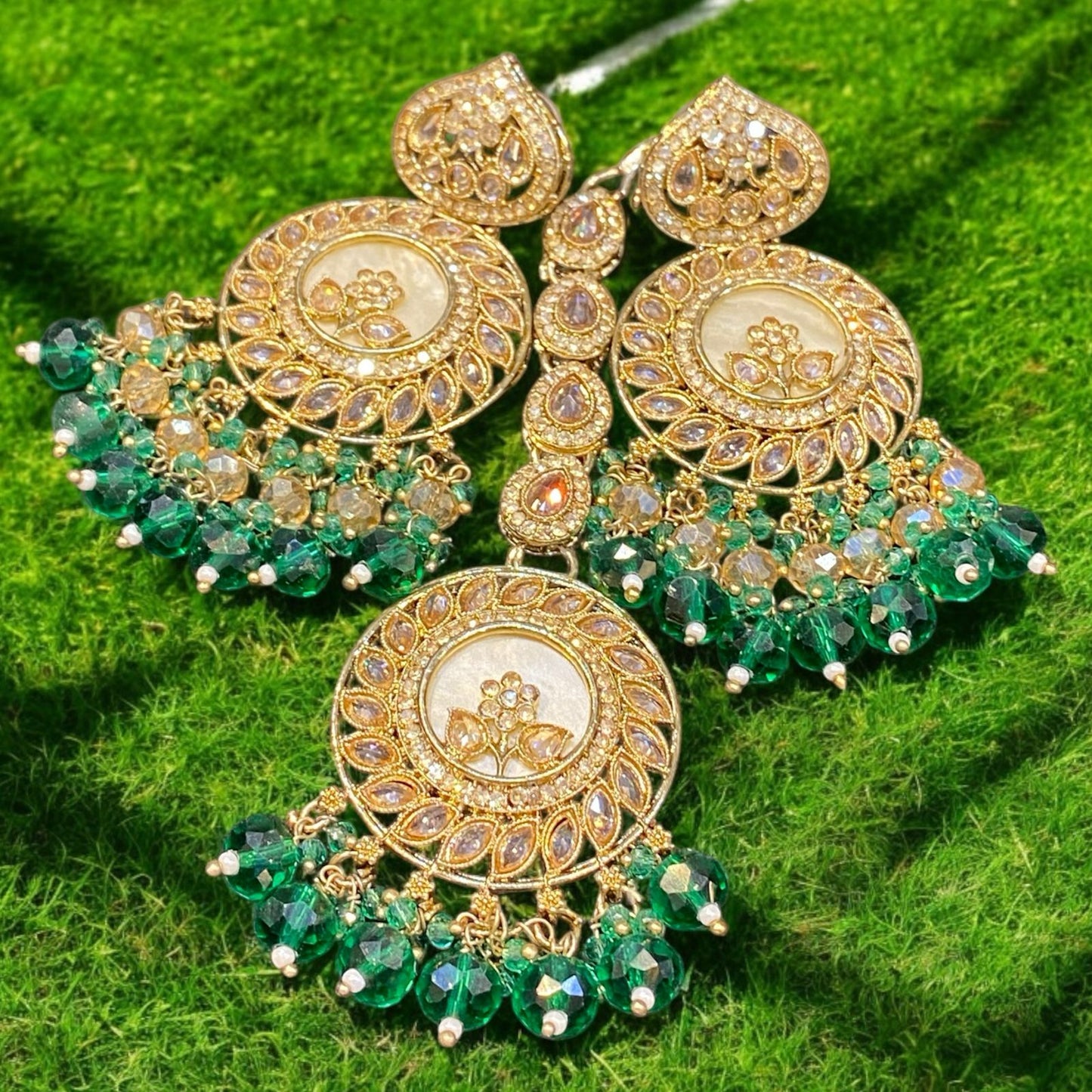 Pakistani/Indian big Mang tikka and Earrings/oversized tikka/jewellery/punjabi tika/jadau tikka/chandlerearrings /StatementEarrings/Earrings