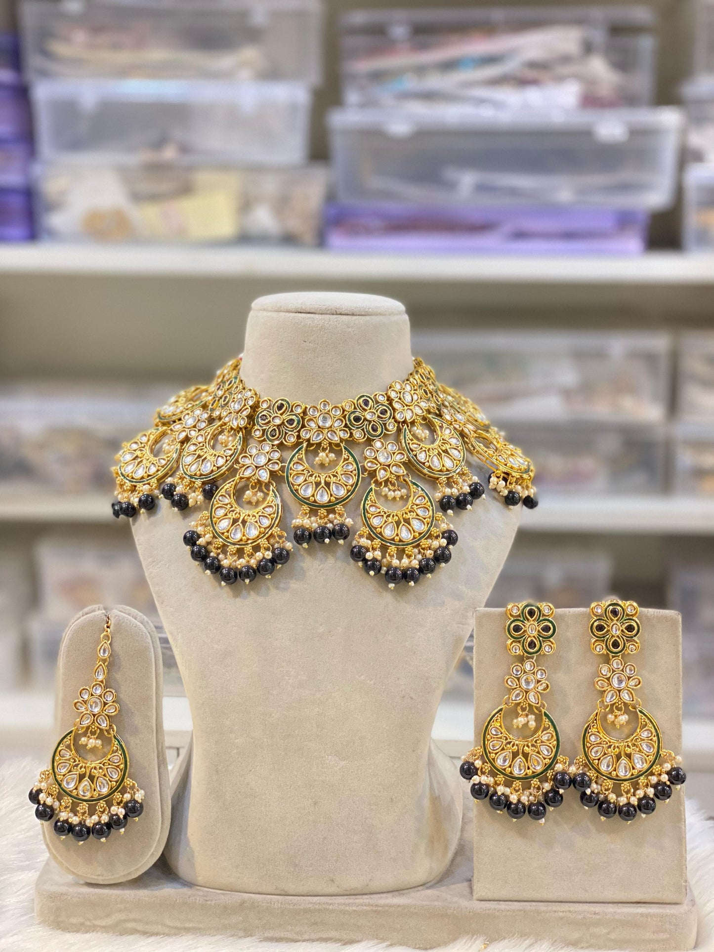 Indian Wedding Bridal Choker Necklace /Bridal Jewelery/Polki Kundan Set/Bridal Wedding Set/Handmade Kundan Necklace/Punjabi Wedding