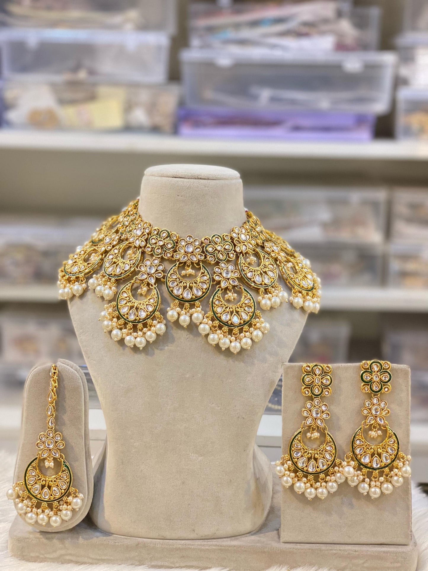 Indian Wedding Bridal Choker Necklace /Bridal Jewelery/Polki Kundan Set/Bridal Wedding Set/Handmade Kundan Necklace/Punjabi Wedding