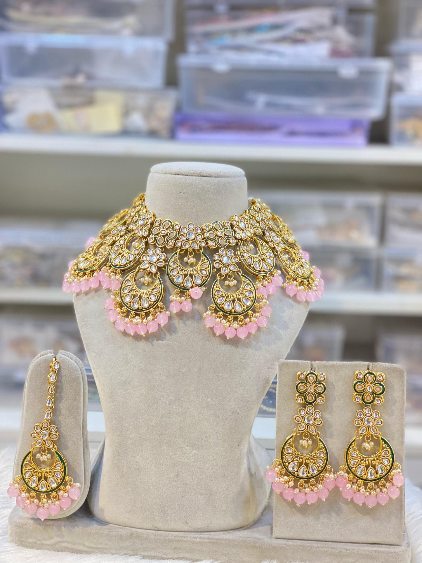 Indian Wedding Bridal Choker Necklace /Bridal Jewelery/Polki Kundan Set/Bridal Wedding Set/Handmade Kundan Necklace/Punjabi Wedding